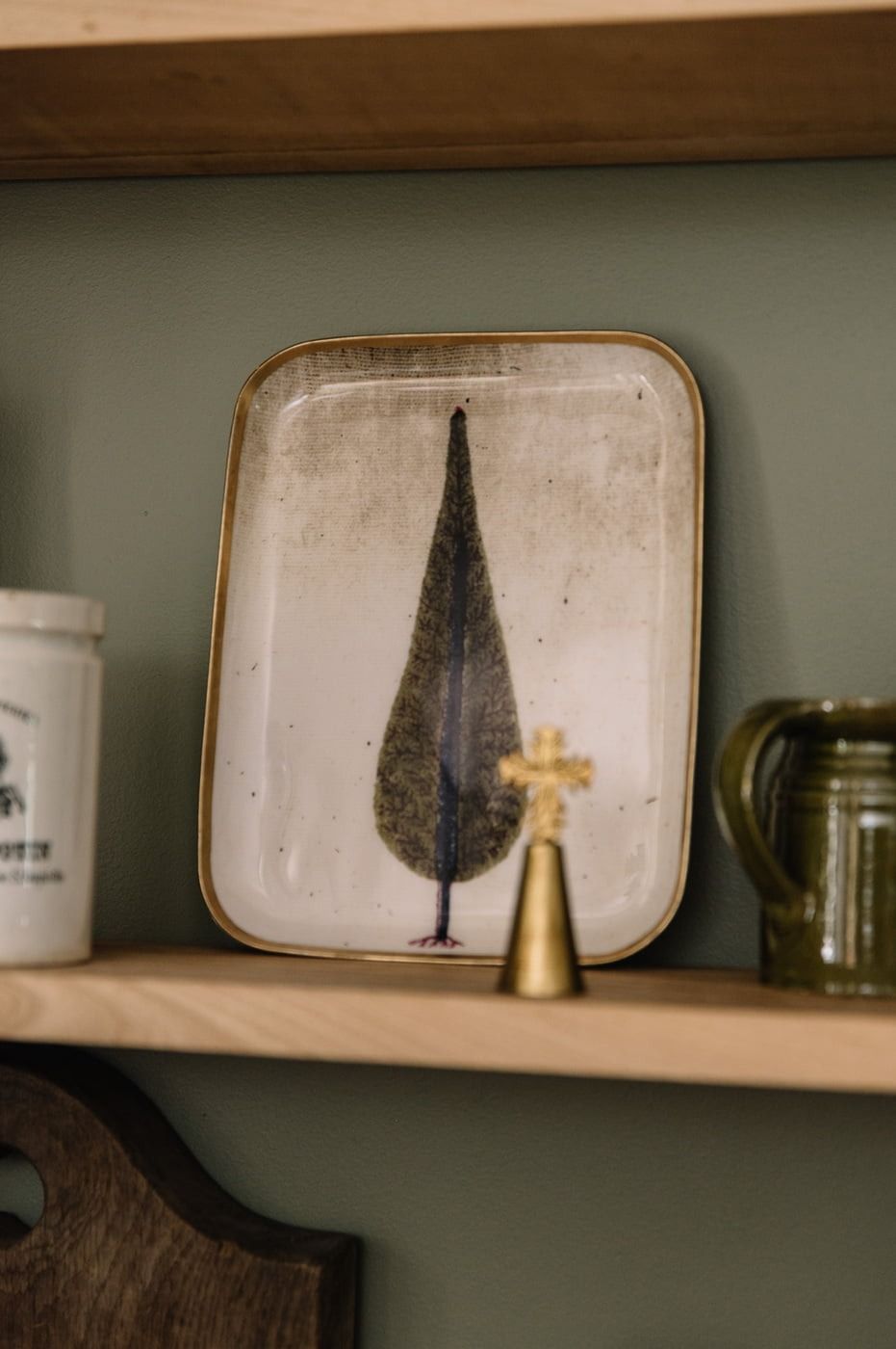 DEMI PLATEAU - CYPRUS